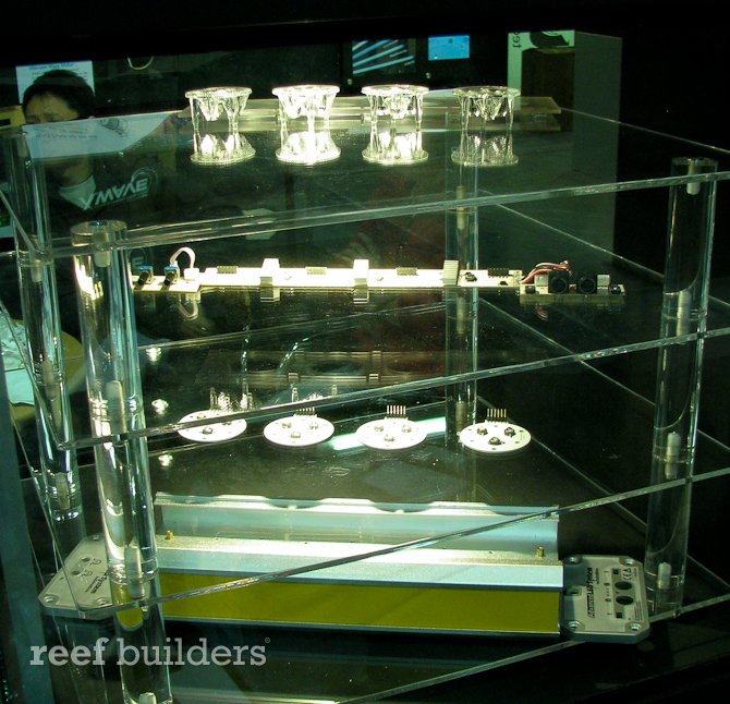 advanced LED system by SolarMax