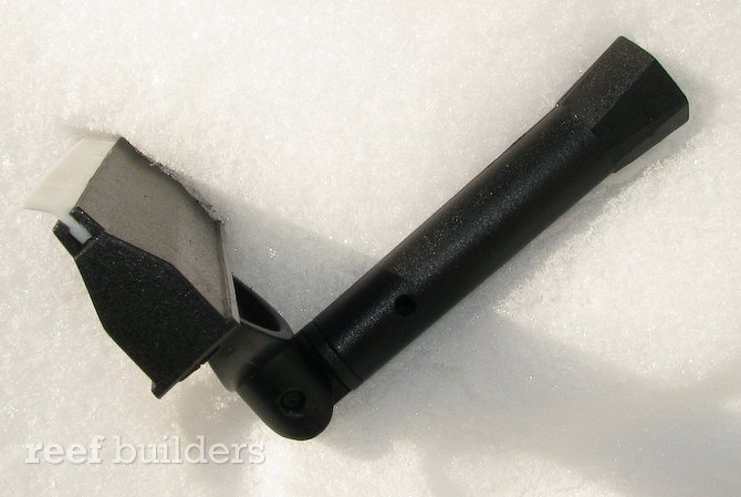 squeegie scraper aquarium tool from AquaMedic