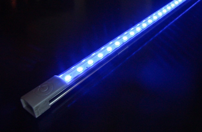 Koven Aquatics linkable LED strips coming soon in royal blue, 10K white ...