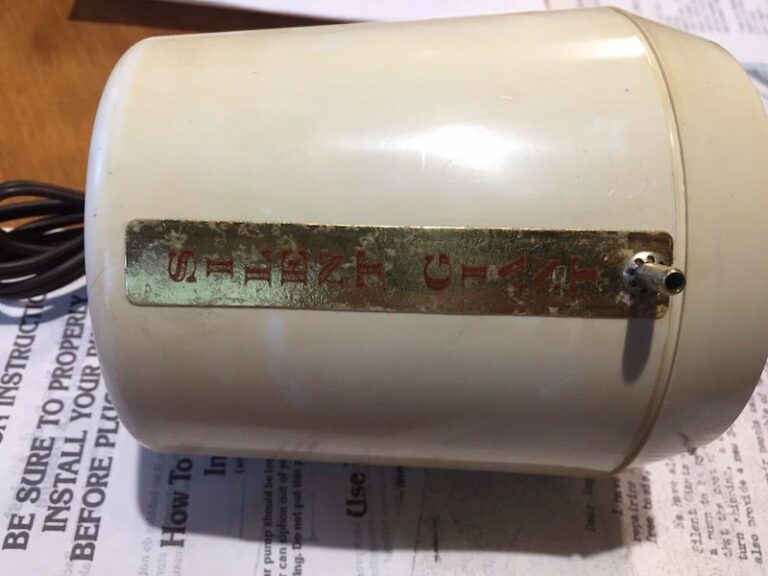 Hydra Aquatics Silent Giant Air Pump Reef Builders The Reef and