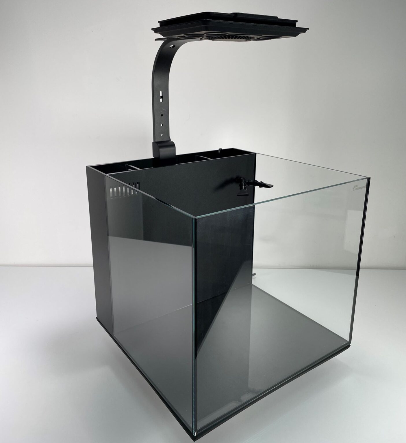 Maxspect launch new Dice AIO nano aquarium Reef Builders The Reef and Saltwater Aquarium Blog