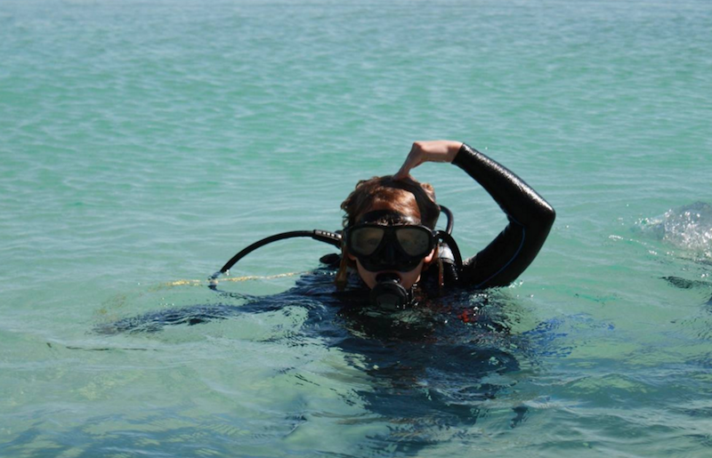 Dive-mask - How to choose a mask for scuba diving or snorkeling. By Nicole Helgason